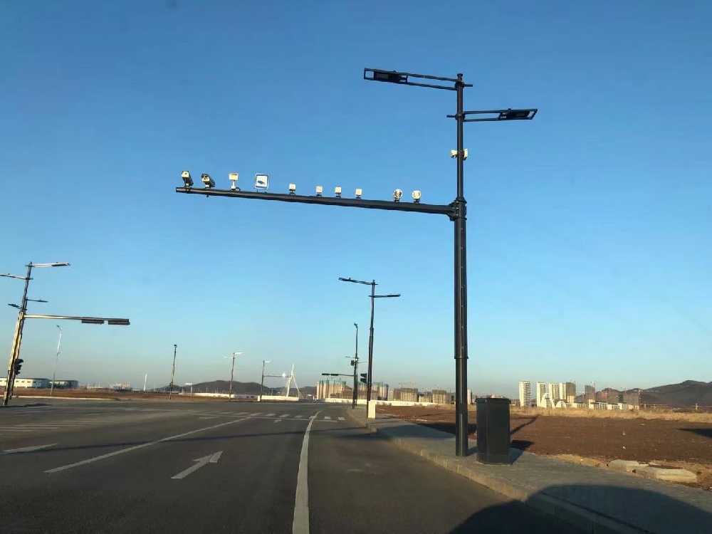 台湾省黑龙江佳木斯综合路灯杆项目